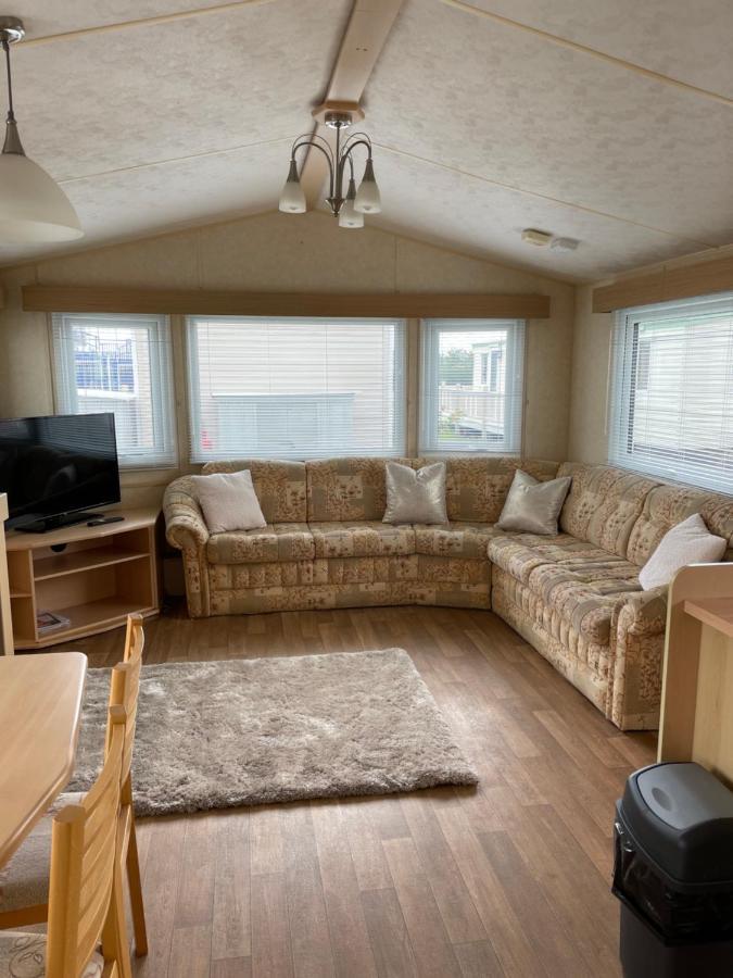 Mv194 Golden Palm Resort Чапъл Сейнт Лионардс Екстериор снимка