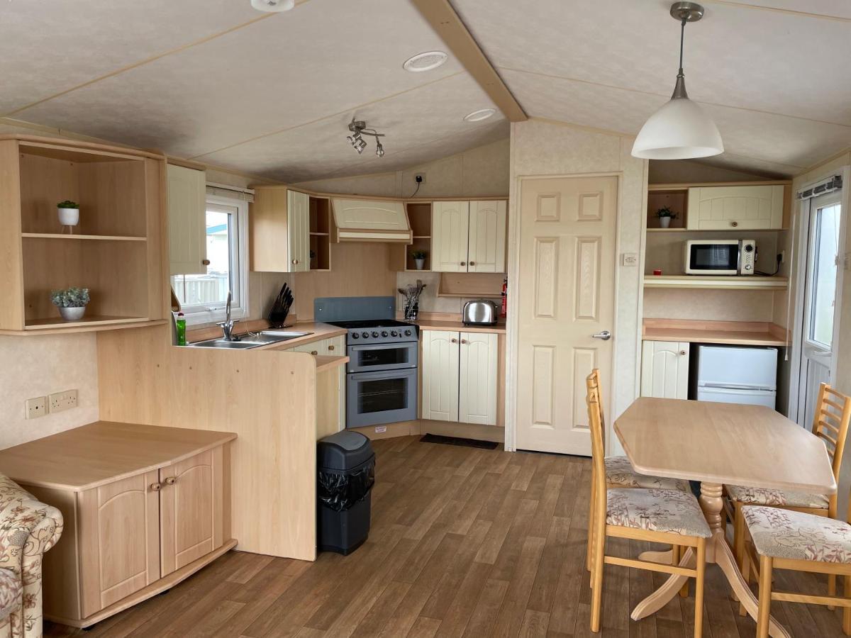 Mv194 Golden Palm Resort Чапъл Сейнт Лионардс Екстериор снимка