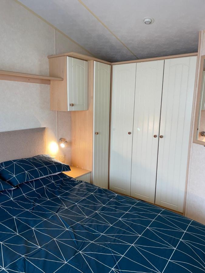 Mv194 Golden Palm Resort Чапъл Сейнт Лионардс Екстериор снимка